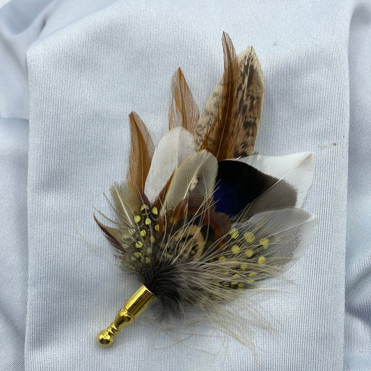 Yellow & Natural Feather Lapel Pin (CFLP120)