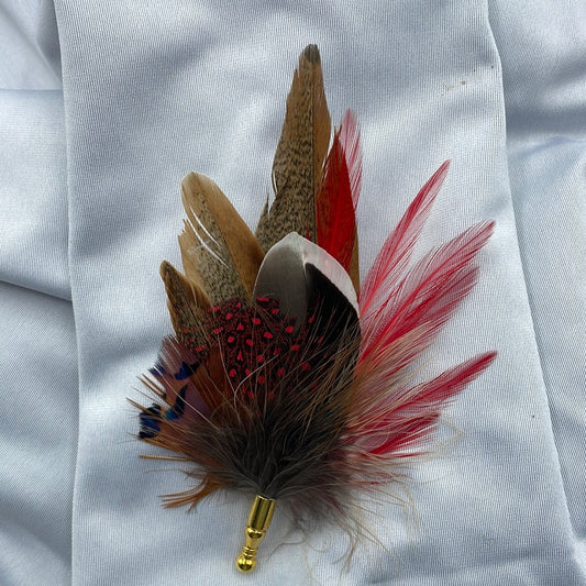 Red & Natural Feather Lapel Pin (CFLP098)