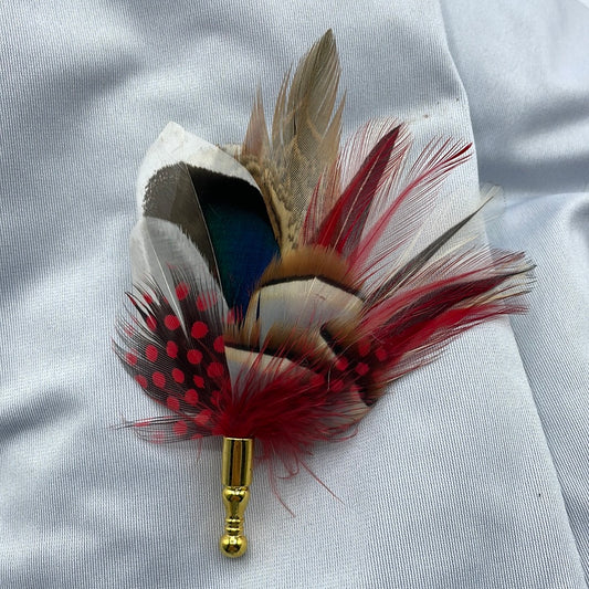 Red & Natural Feather Lapel Pin (CFLP097)
