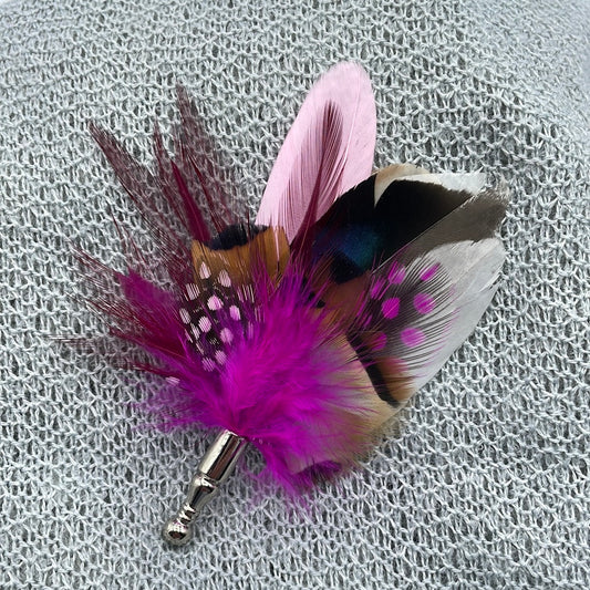 Cerise & Natural Feather Lapel Pin (CFLP069)