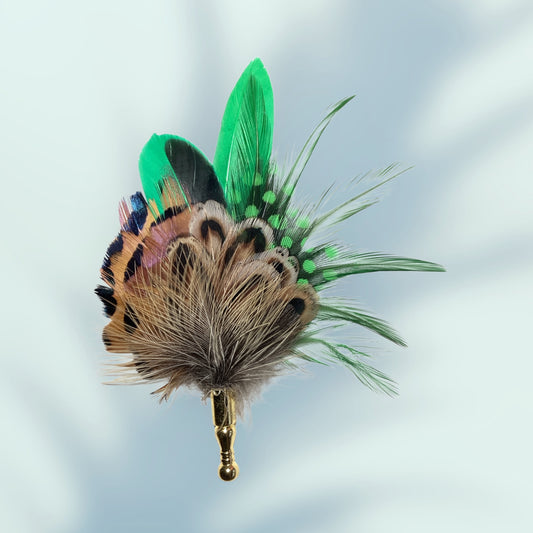 Green & Natural Feather Lapel Pin CFLP242