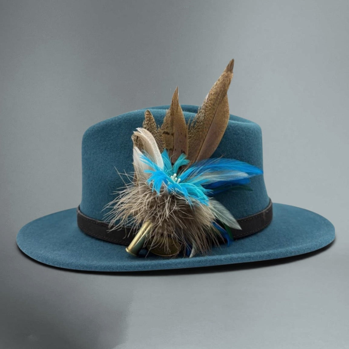Teal and Natural Hat Pin (CFP516)