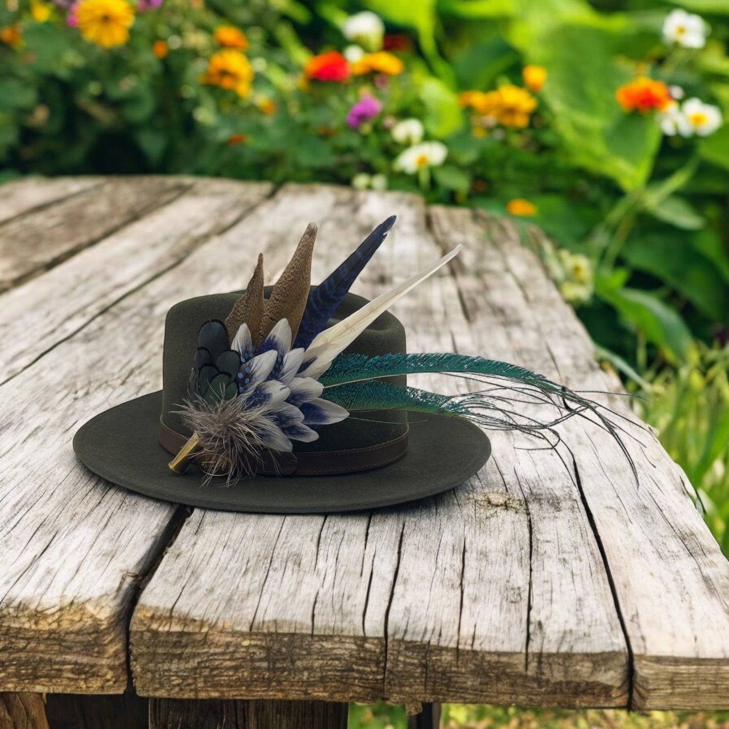 Blue, Green & Natural Feather Hat Pin (CFP593)