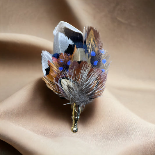 Blue & Natural Feather Gold Lapel Pin (CFLP057)