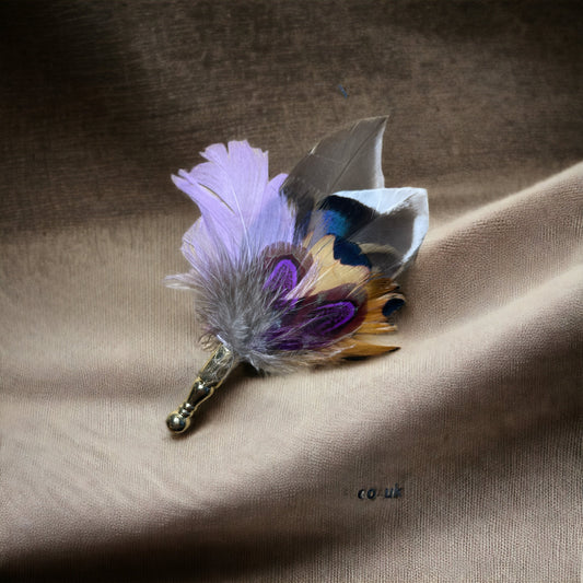 Purple & Natural Feather Gold Lapel Pin (CFLP064)