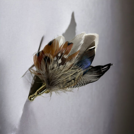 Duck, Pheasant & Guinea Fowl Feather Gold Lapel Pin (CFLP054)